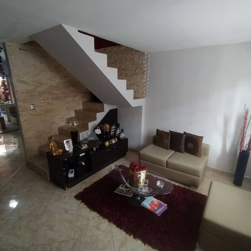 Imagen 4 de 7 de Townhouse En Alquiler Urb Tazajal Jhoana Valdez 0414 4134289