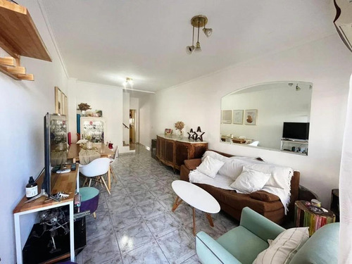 Dúplex En Venta - 3 Dormitorios 2 Baños - Cochera - Ramos Mejía