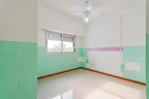 Imagen 14 de 23 de Ven Departamento 2 Dormitorios Con Cochera - Echesortu
