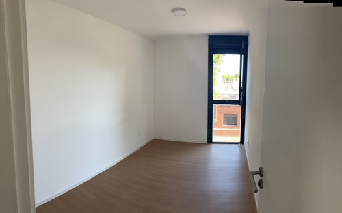 Imagen 9 de 23 de Vendor Apartamento A Pasos De Nuevocentro