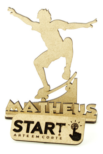 1 Enfeite De Mesa Skate Skatista Mod3 Mdf Festa 12cm