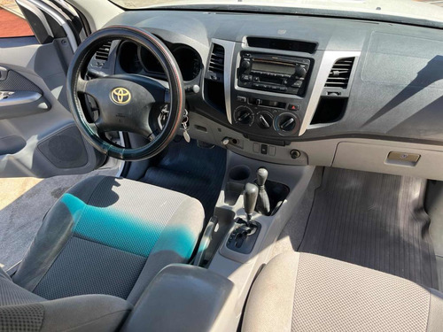 Imagen 4 de 15 de Toyota Hilux .