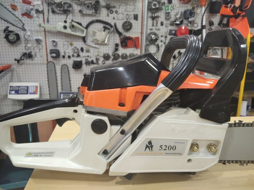Motosierra American Power Gasolina 46 Dientes Espada 24
