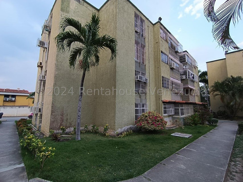 Apartamento En Venta En Agua Viva Cabudare Lara, Rc