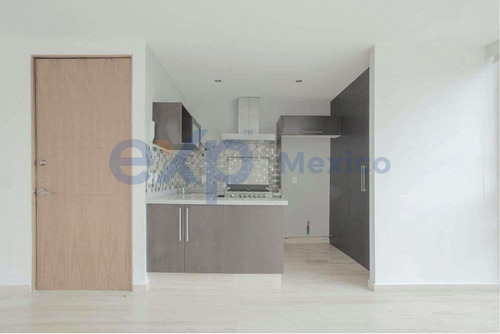 Imagen 2 de 10 de Se Vende Departamento Remodelado En General Anaya Con Balcon