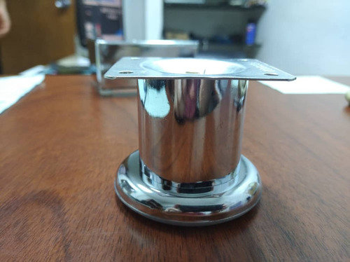 Imagen 2 de 4 de Patas De Metal Cromadas Para Muebles Camas Box De 5cm