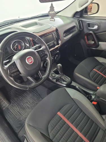 Fiat Toro 1.8 16v Freedom Flex 4x2 Aut. 4p
