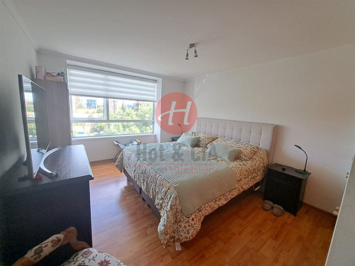 Departamento En Venta De 3 Dorm. En Temuco - Av. Alemania