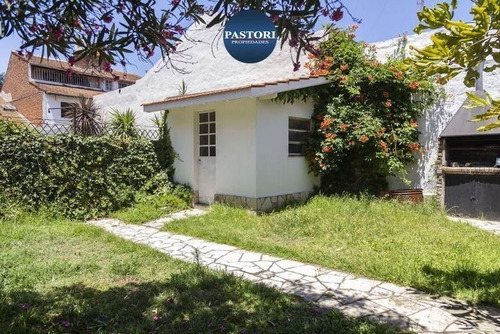 Olivos Roche. Chalet 3 Amb Con Lindo Jardin!