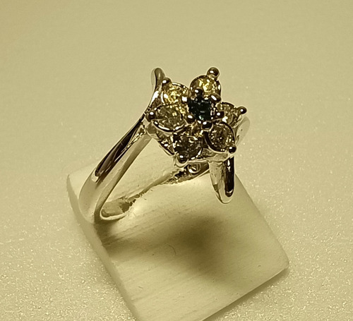Anillo Dama Stras Pellisco Sobre Metal Rodinado Usado Rodinado 15