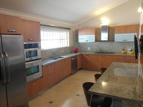 Casas En Venta Prados Del Este Mls #25-20624