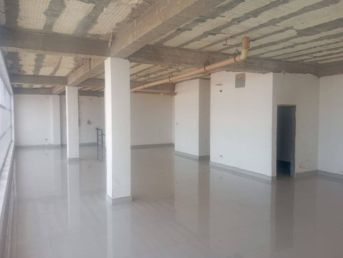 221437 Am* Venta Galpón Zona Industrial (1.800 Mts)