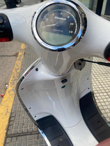 Scooter Beta Tempo Arrow Deluxe