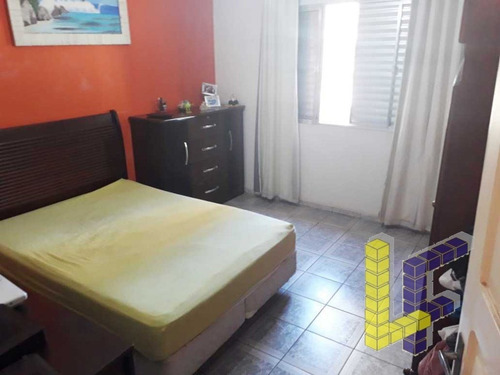 Sobrado. Bairro Santa Paula - 16346