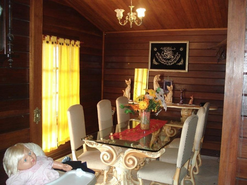Imagem 4 de 10 de Casa Para Venda Por R$950.000,00 Com 300m², 3 Dormitórios, 3 Banheiros E 1 Cozinha - Aruã, Mogi Das Cruzes / Sp - Bdi35600