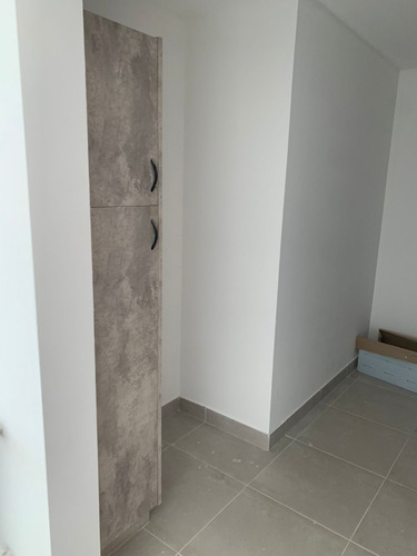 Imagen 3 de 10 de Venta - Depto 2 Ambientes Con Cochera En Ayres De Canning