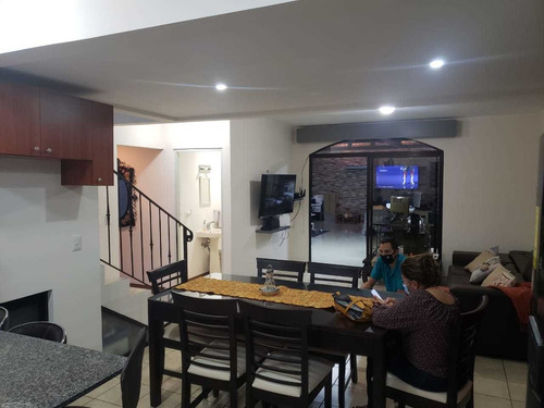 Imagen 4 de 14 de Se Vende Linda Casa En Condominio En Alajuela Cerca Centro
