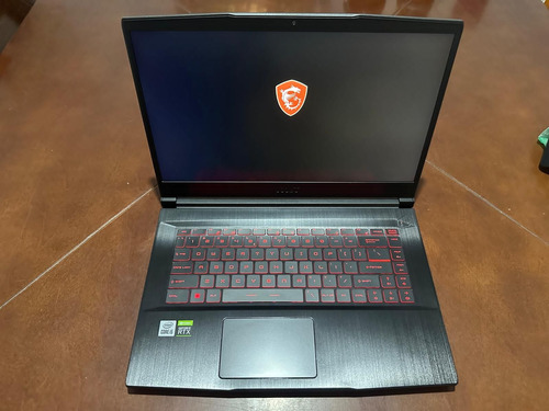 Laptop Msi Gf65 Negro (Usado)