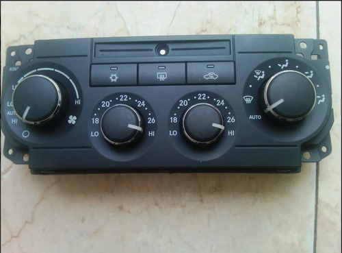 Comando Switch Control Aire Acondiciona Grand Cherokee Wk 3g