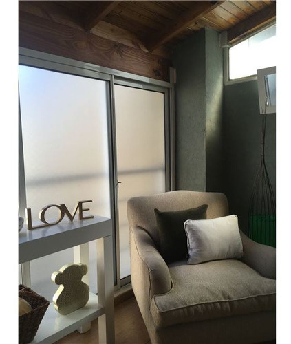 Venta Duplex Tipo Casa, Lanús, Todo Luz, Impecable