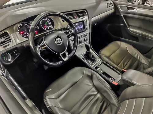 Imagem 9 de 15 de Volkswagen Golf 1.4 Tsi Comfortline 16v 2014