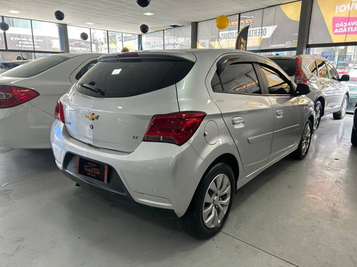 Chevrolet Onix 1.4 MPFI LT 8V FLEX 4P AUTOMÁTICO