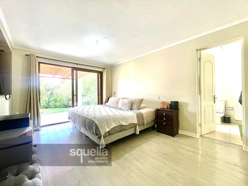Casa Condominio Arriendo - 6d+4b, Salita, Quincho Y Piscina