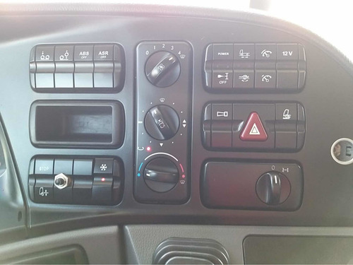 Mercedes Benz Actros 2546