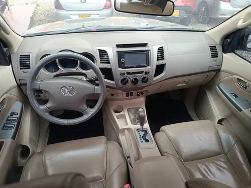 Toyota Fortuner 4.0 Sr5