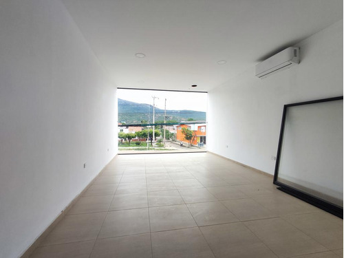 Local En Arriendo En Los Patios. Cod A27110