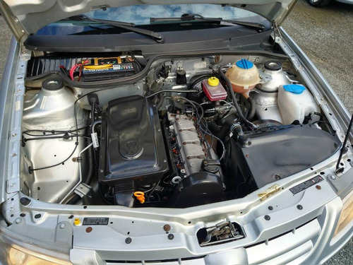 Imagem 10 de 15 de Volkswagen Gol Giv 2013 1.0 8v