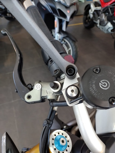 Ducati Monster 1200 S- 2017 - 4600 Km.san Isidro