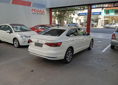 Volkswagen Virtus VIRTUS HIGHLINE 1.6 MT