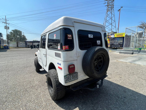 Imagen 8 de 13 de Jeep Cj7