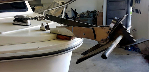 Tracker Prinz 630 Cabinado Mercury 75 Hp 2 Tiempos Año 2006