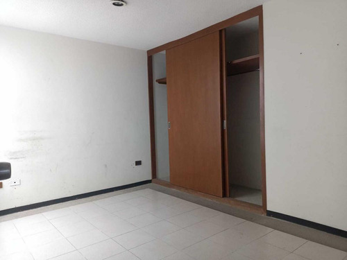 Edificio En Venta En Las Coloradas