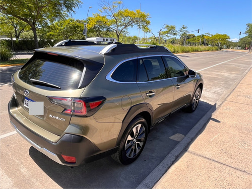 Subaru Outback 2.5 Limited Es