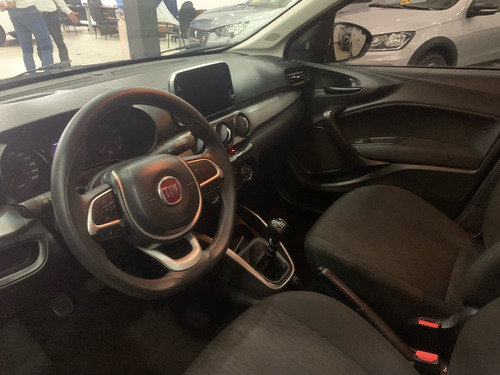 Fiat Cronos 1.3 Drive Firefly (Flex)