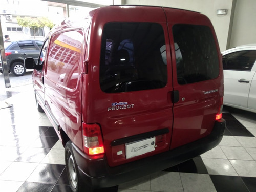 Peugeot Partner Furgon 1.4 C/gnc De 5ta
