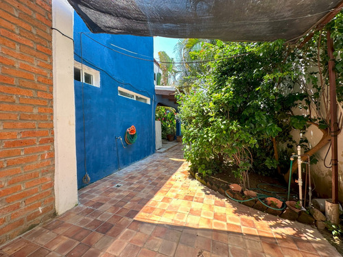 Villa Bugambilia