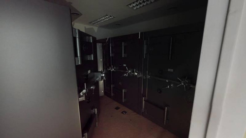 Local Comercial En Alquiler - Bartolomé Mitre 688