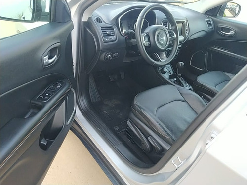 Imagen 9 de 10 de Jeep Compass Longitude At9