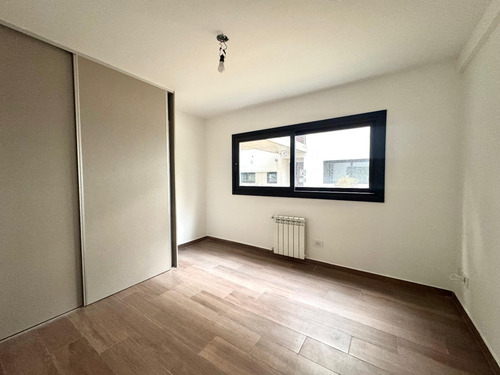 Alquiler Departamento 3 Dormitorios Parque Leloir Con Cochera