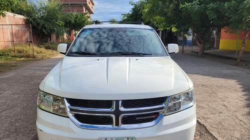 Dodge Journey 2.4 Sxt 5 Pas At