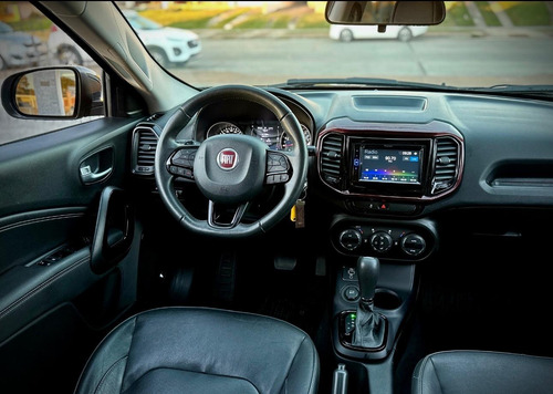 Fiat Toro 1.8 Freedom At6 Fwd