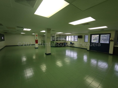 Martha Peña Silva Rentahouse Vende Excelente Galpon Industrial En Zona Ind. La Chapa La Victoria Mps 23-24608