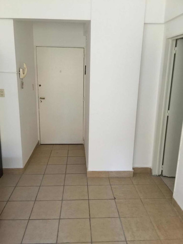 Departamento Monoambiente En Excelente Estado Y Ubicación