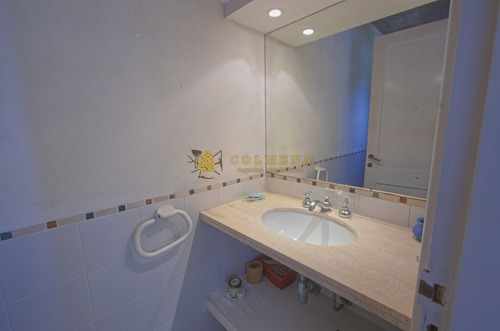 Casa En Alquiler De 4 Dormitorios, Piscina Y Barbacoa En San Rafael.- Ref: 3875