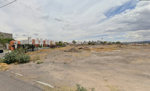 Terreno En Venta En Chula Vista ( Av. De La Luz)