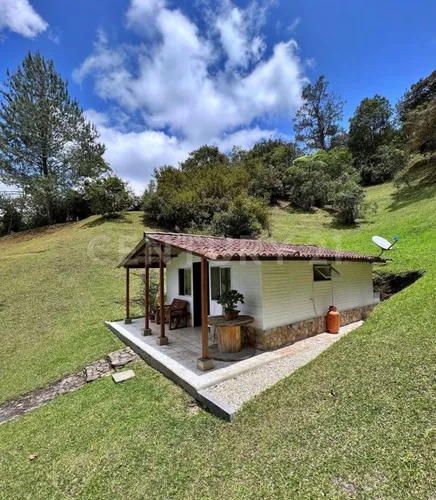 Arriendo Casafinca En La Vía Don Diego - La Ceja